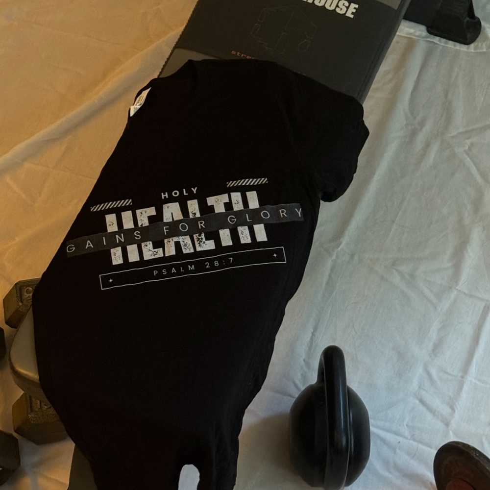 Gym Black T shirt Comes in S,M,L